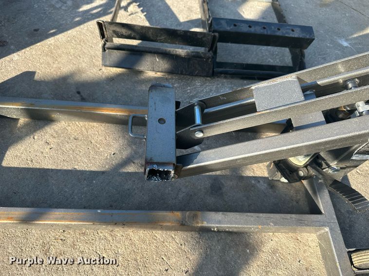 image for item NL9024 Lawn and garden equipment