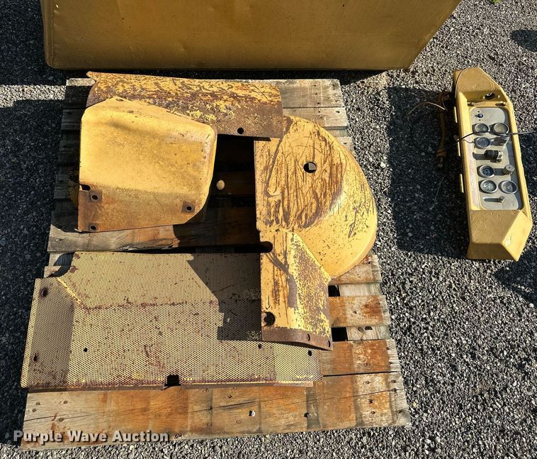 image for item NL9032 Caterpillar  977L parts