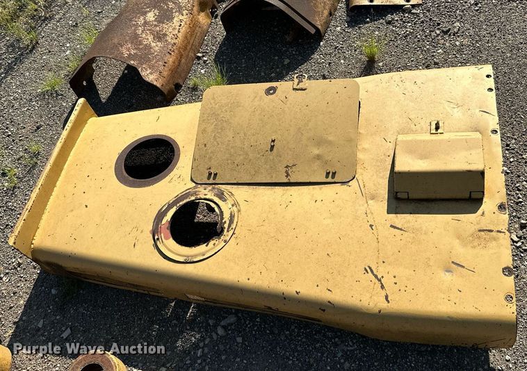 image for item NL9032 Caterpillar  977L parts