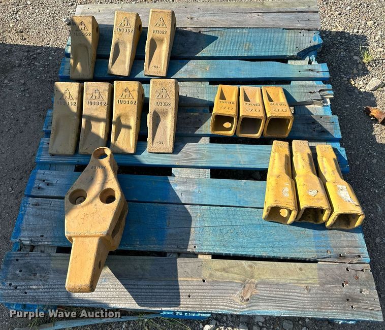 image for item NL9032 Caterpillar  977L parts