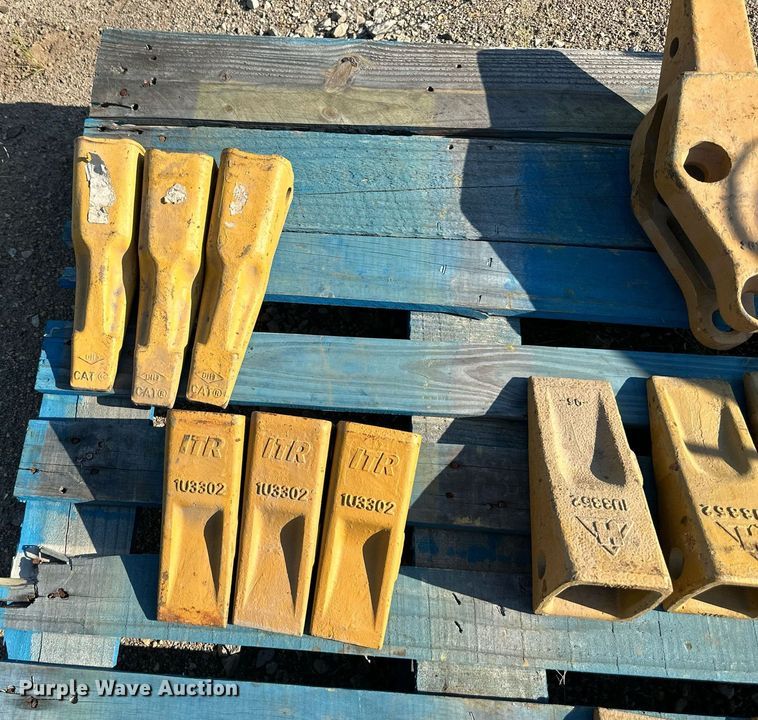 image for item NL9032 Caterpillar  977L parts