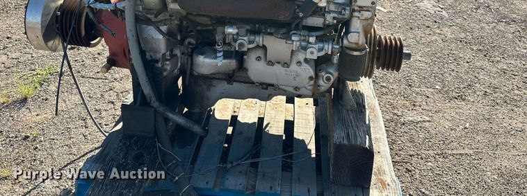 image for item NL9033 (2) Detroit Diesel engines 