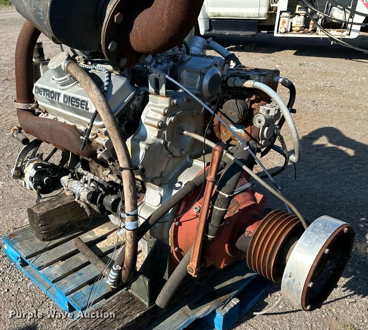 image for item NL9033 (2) Detroit Diesel engines 