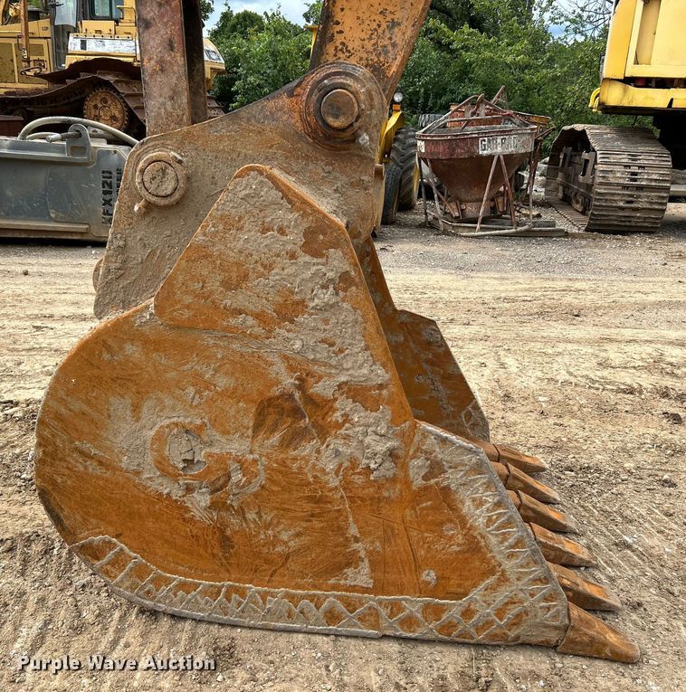 image for item NL9488 1995 Case 9040B  excavator