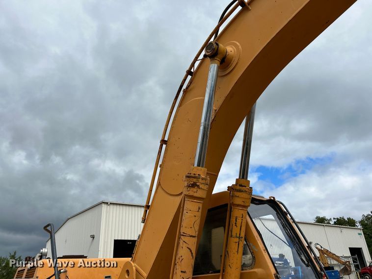 image for item NL9488 1995 Case 9040B  excavator