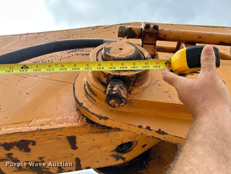 image for item NL9488 1995 Case 9040B  excavator