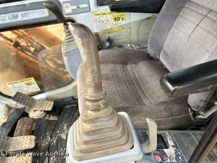 image for item NL9488 1995 Case 9040B  excavator