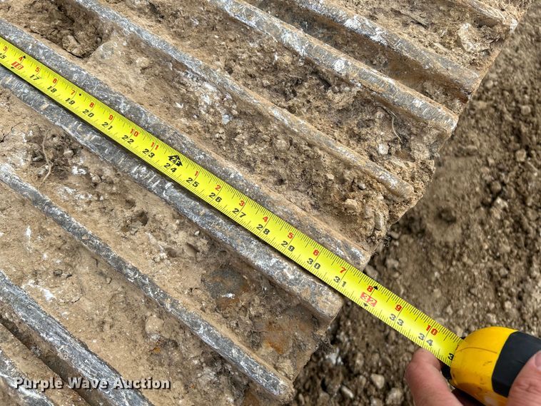 image for item NL9488 1995 Case 9040B  excavator