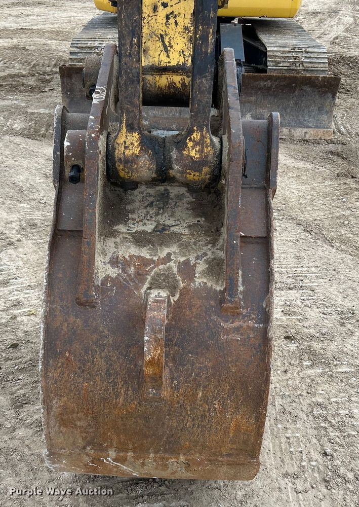 image for item NL9489 2011 Komatsu PC138USLC-8  excavator