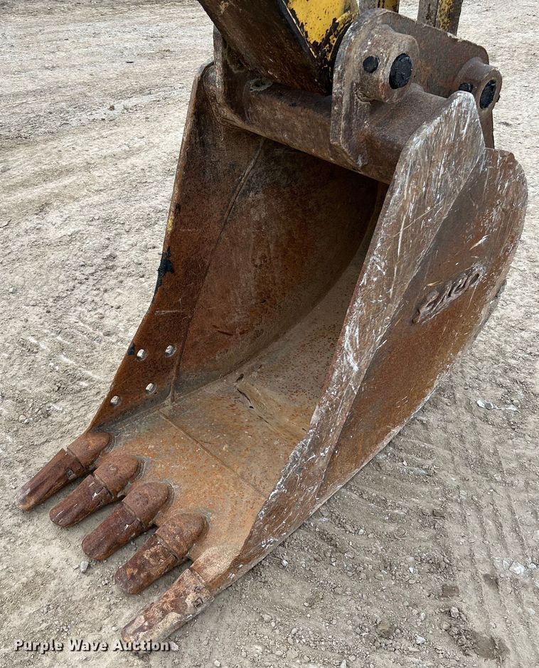 image for item NL9489 2011 Komatsu PC138USLC-8  excavator