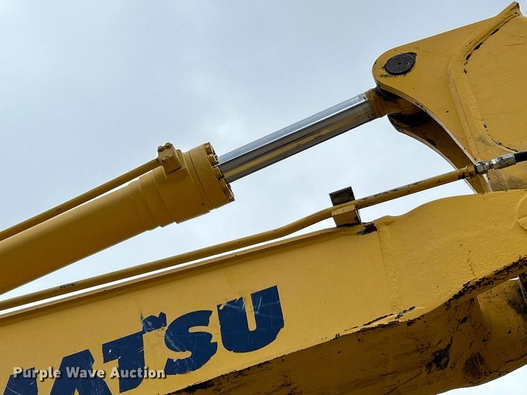 image for item NL9489 2011 Komatsu PC138USLC-8  excavator