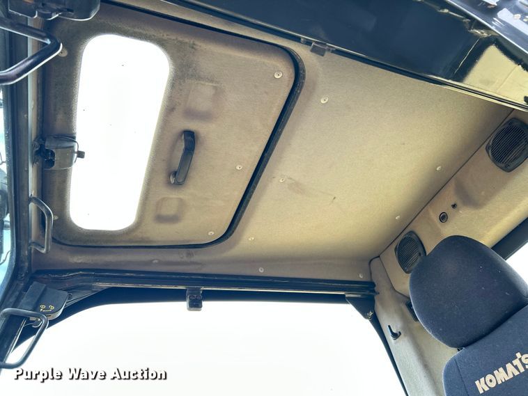 image for item NL9489 2011 Komatsu PC138USLC-8  excavator