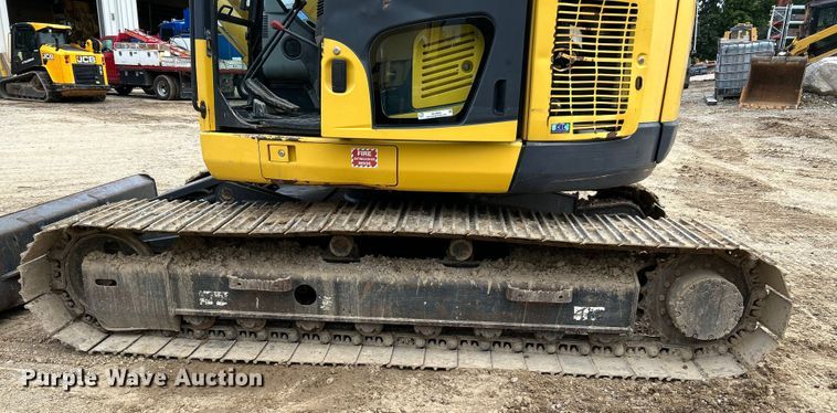 image for item NL9489 2011 Komatsu PC138USLC-8  excavator