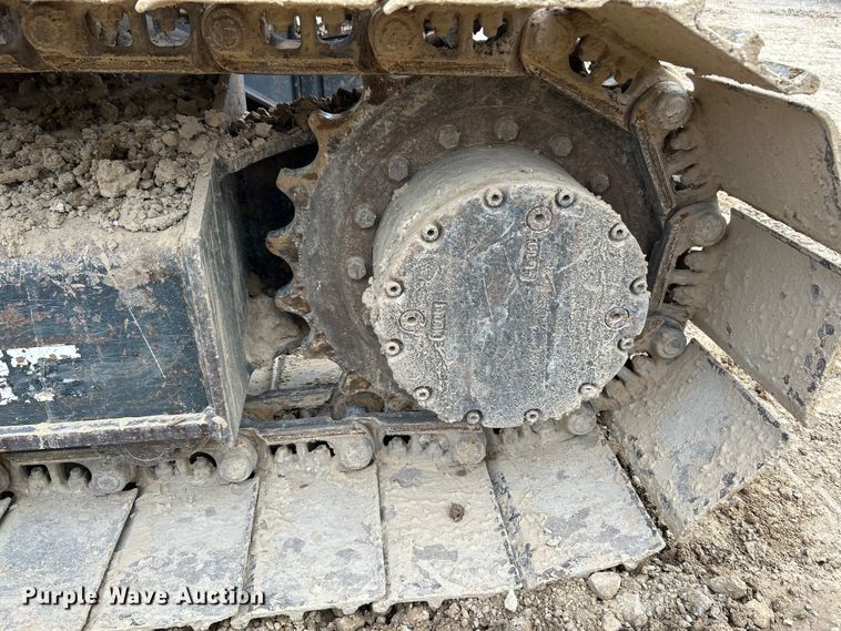 image for item NL9489 2011 Komatsu PC138USLC-8  excavator