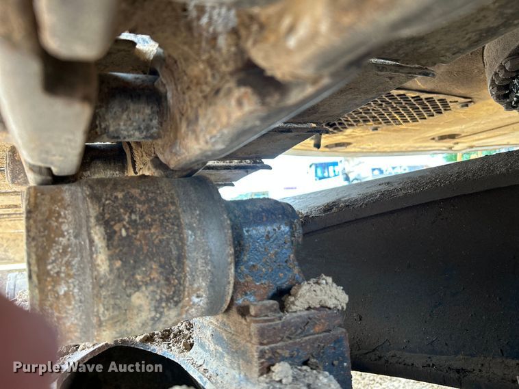 image for item NL9489 2011 Komatsu PC138USLC-8  excavator