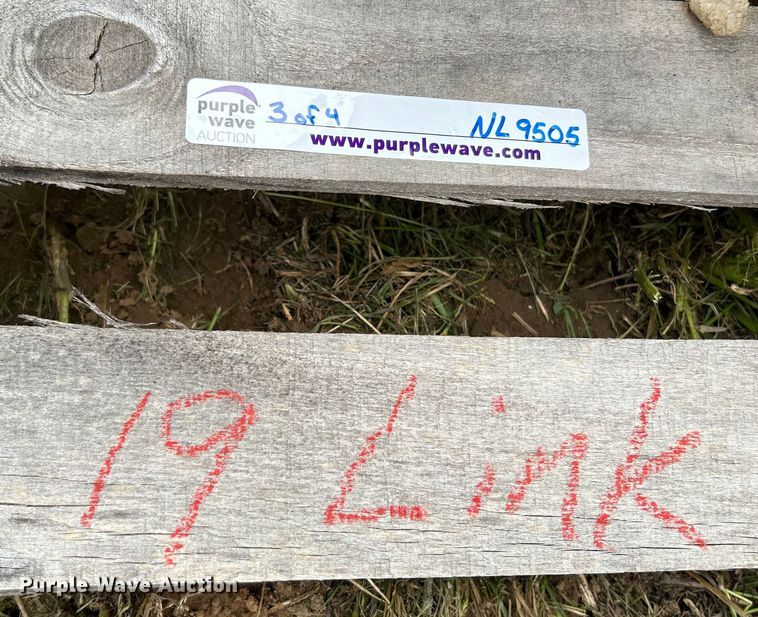 image for item NL9505 (8) over the tire steel tracks