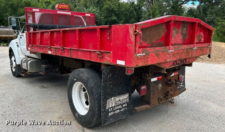 image for item NL9506 2000 Ford F650 XL Super Duty  dump truck