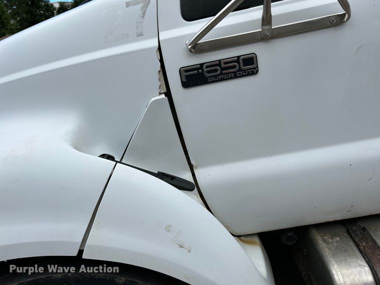 image for item NL9506 2000 Ford F650 XL Super Duty  dump truck