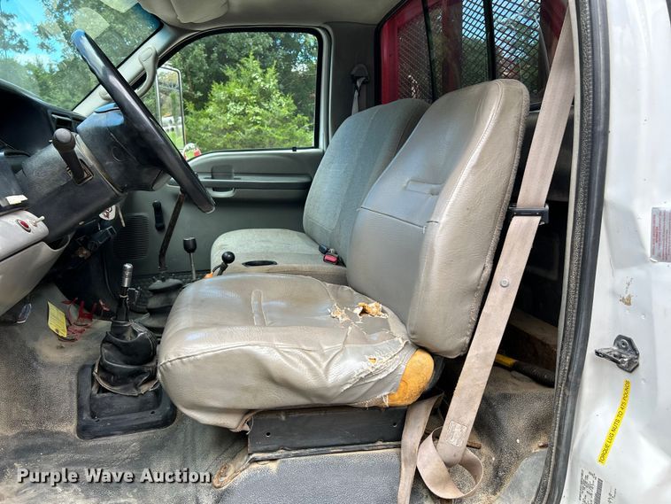 image for item NL9506 2000 Ford F650 XL Super Duty  dump truck