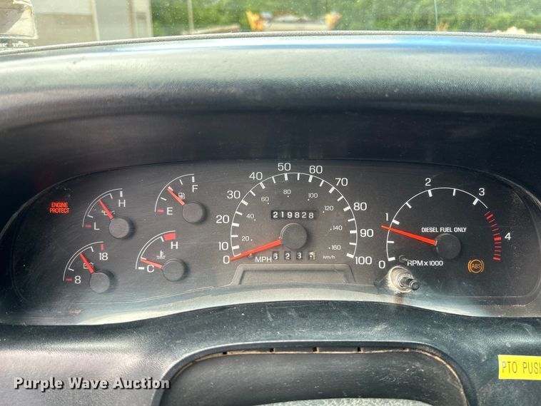 image for item NL9506 2000 Ford F650 XL Super Duty  dump truck