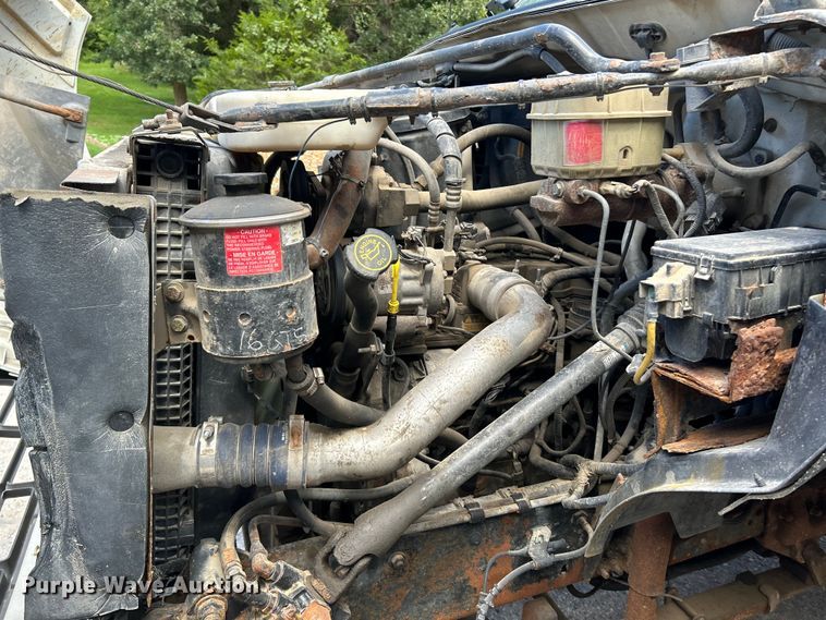 image for item NL9506 2000 Ford F650 XL Super Duty  dump truck