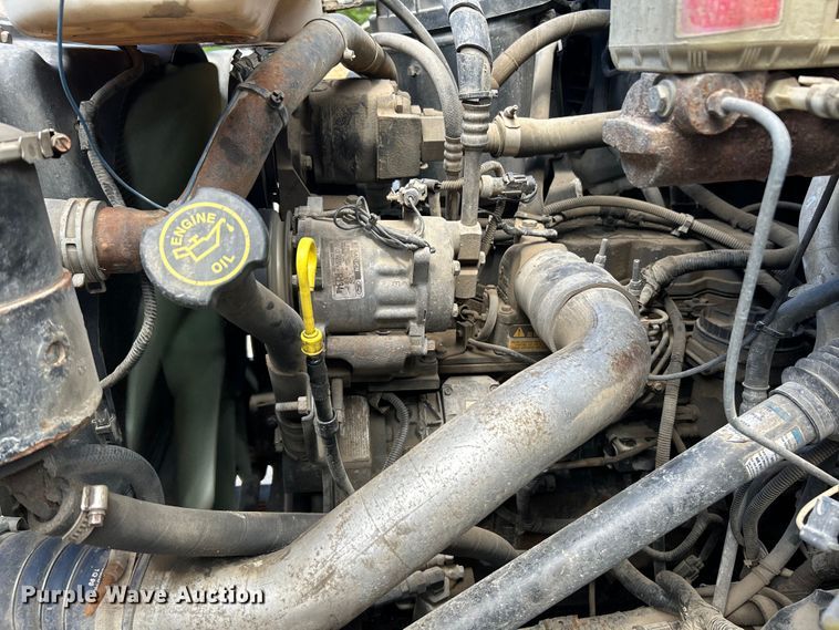 image for item NL9506 2000 Ford F650 XL Super Duty  dump truck