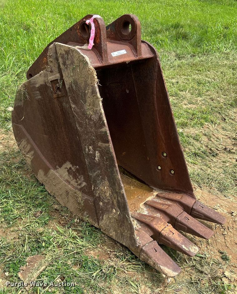 image for item NL9511 30"W excavator bucket