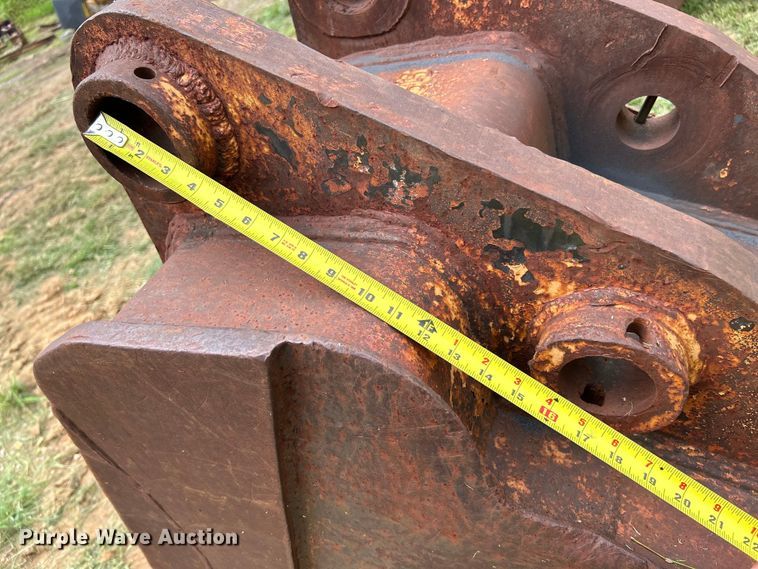 image for item NL9511 30"W excavator bucket