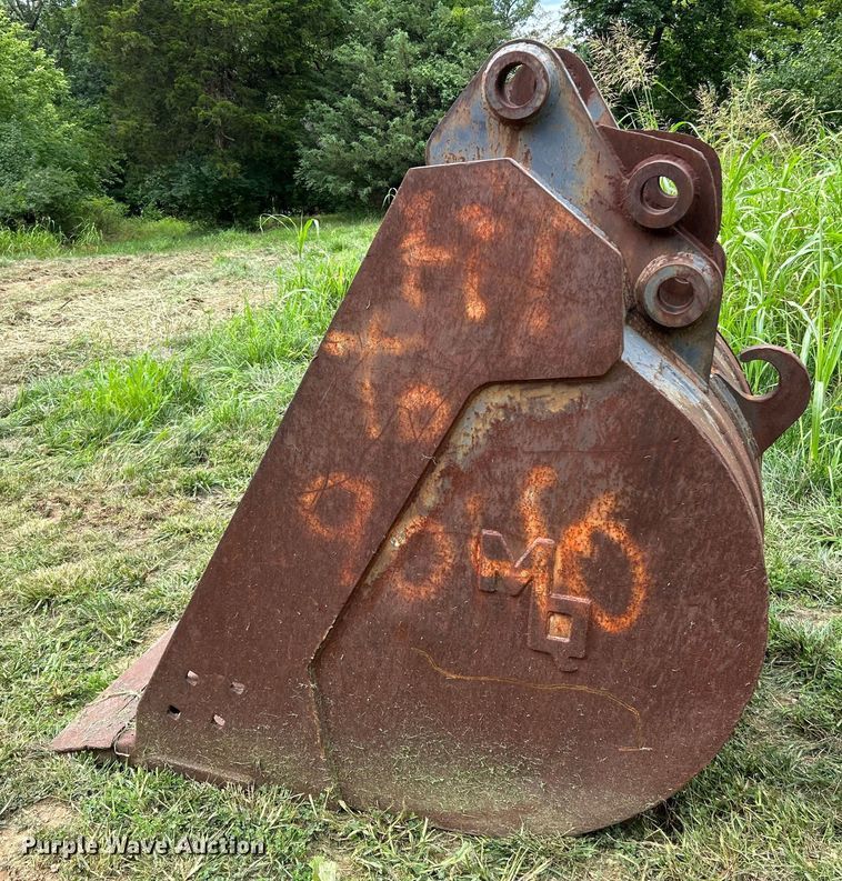 image for item NL9512 MQ  40"W excavator bucket