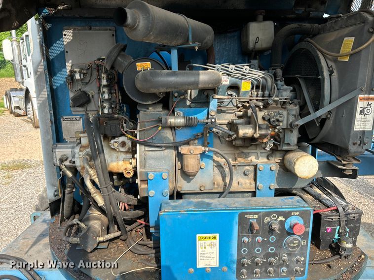 image for item NL9553 1993 Genie Z-45/22  boom lift