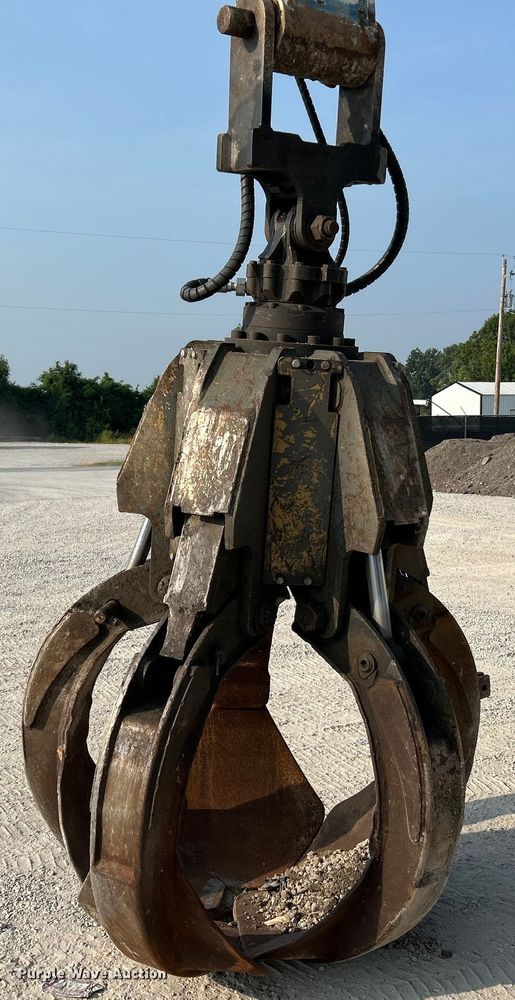 image for item NL9561 2005 Terex Fuchs MHL380  material handler