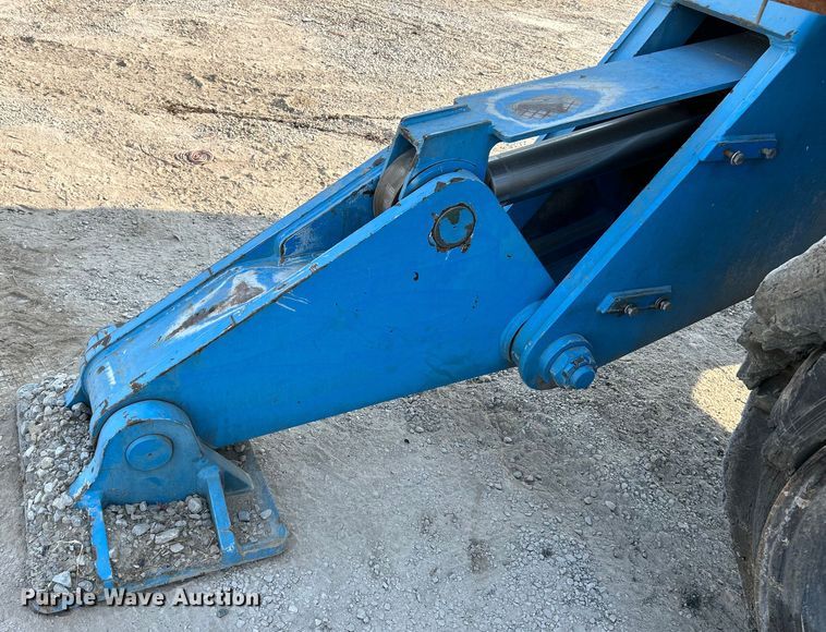 image for item NL9561 2005 Terex Fuchs MHL380  material handler