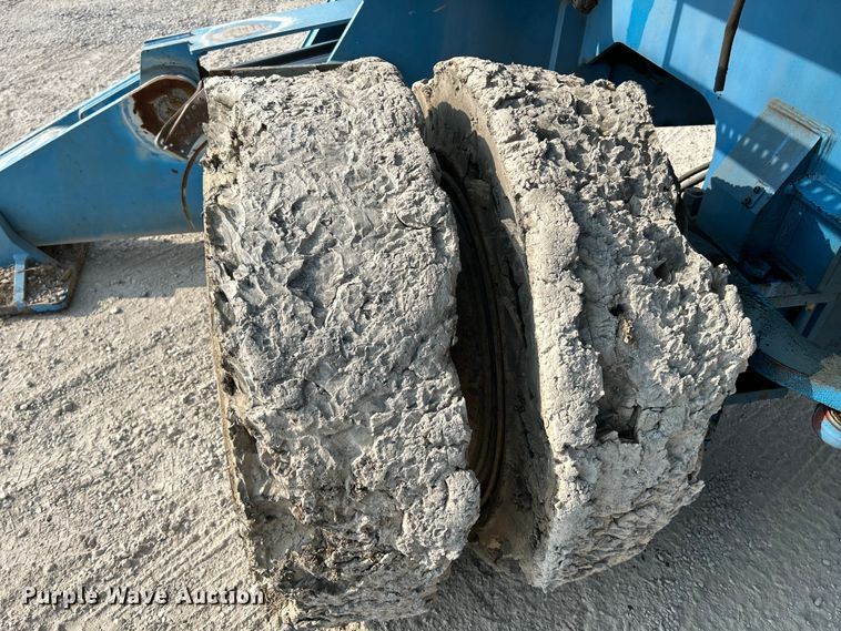 image for item NL9561 2005 Terex Fuchs MHL380  material handler