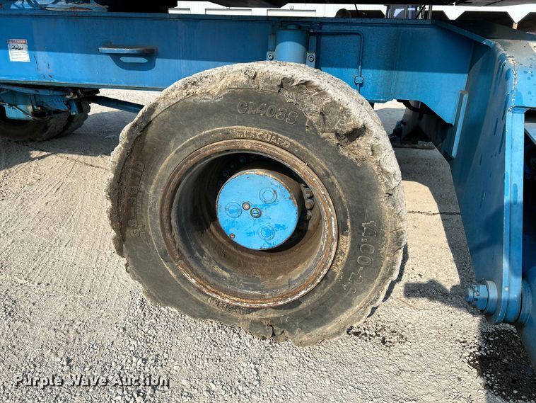 image for item NL9561 2005 Terex Fuchs MHL380  material handler