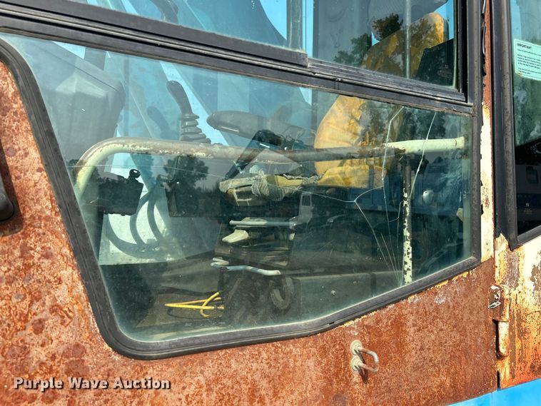 image for item NL9562 2002 Fuchs MHL331  material handler