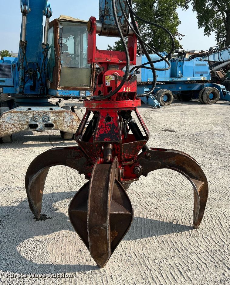 image for item NL9562 2002 Fuchs MHL331  material handler