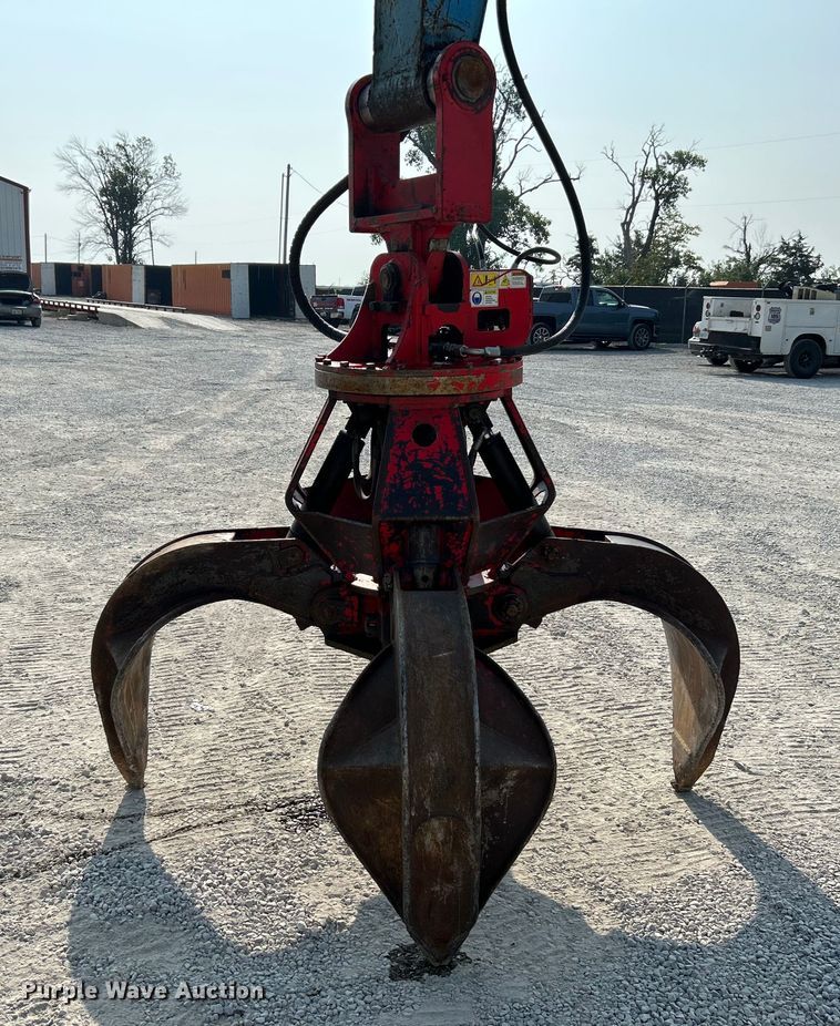 image for item NL9562 2002 Fuchs MHL331  material handler