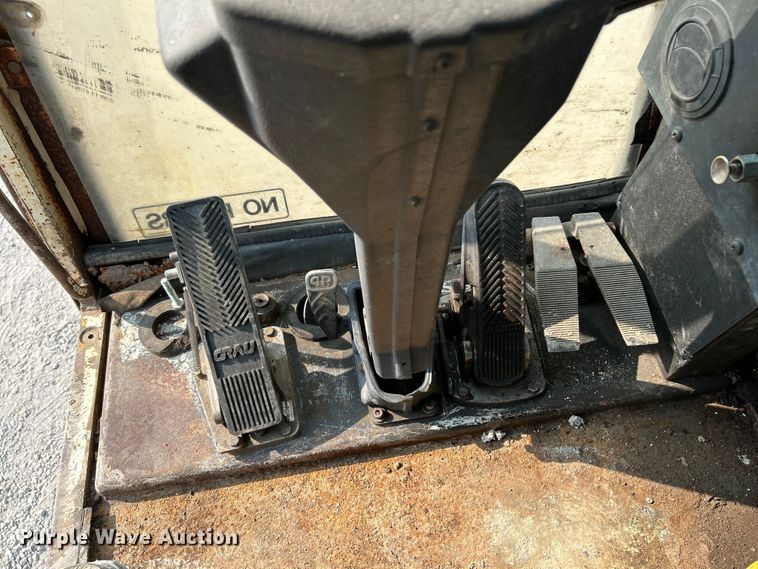 image for item NL9562 2002 Fuchs MHL331  material handler