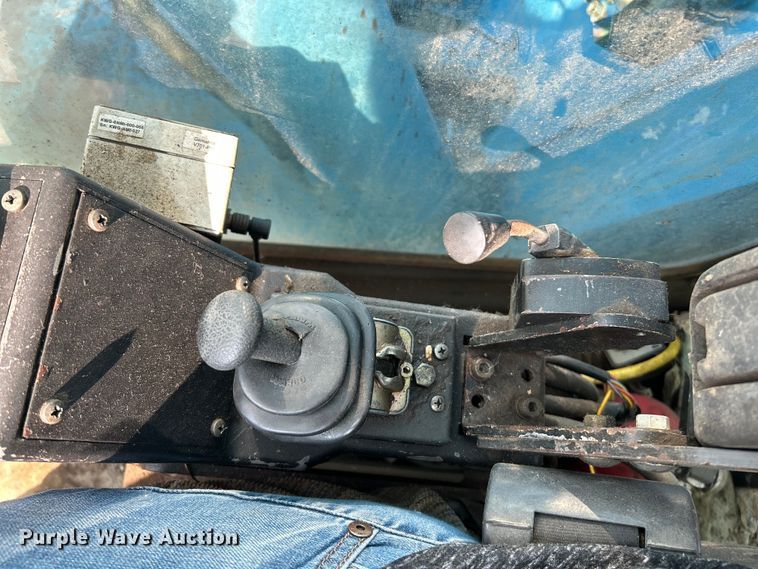 image for item NL9562 2002 Fuchs MHL331  material handler