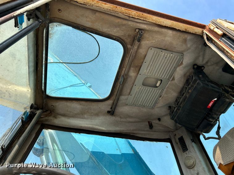 image for item NL9562 2002 Fuchs MHL331  material handler