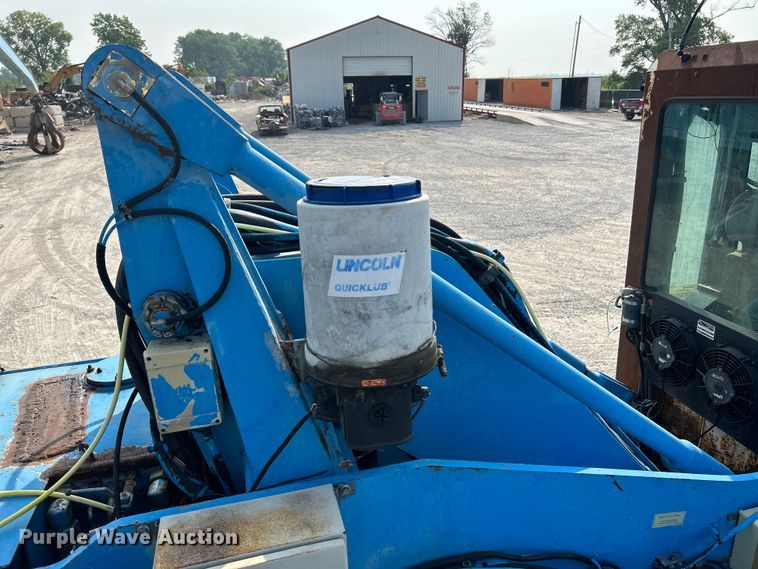 image for item NL9562 2002 Fuchs MHL331  material handler