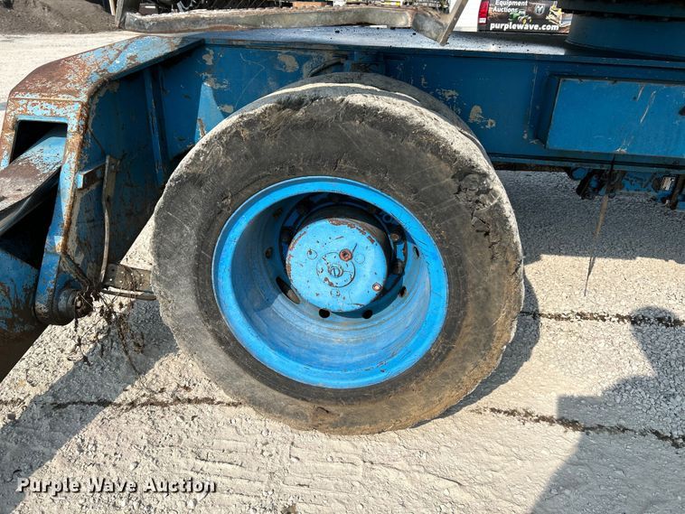 image for item NL9562 2002 Fuchs MHL331  material handler