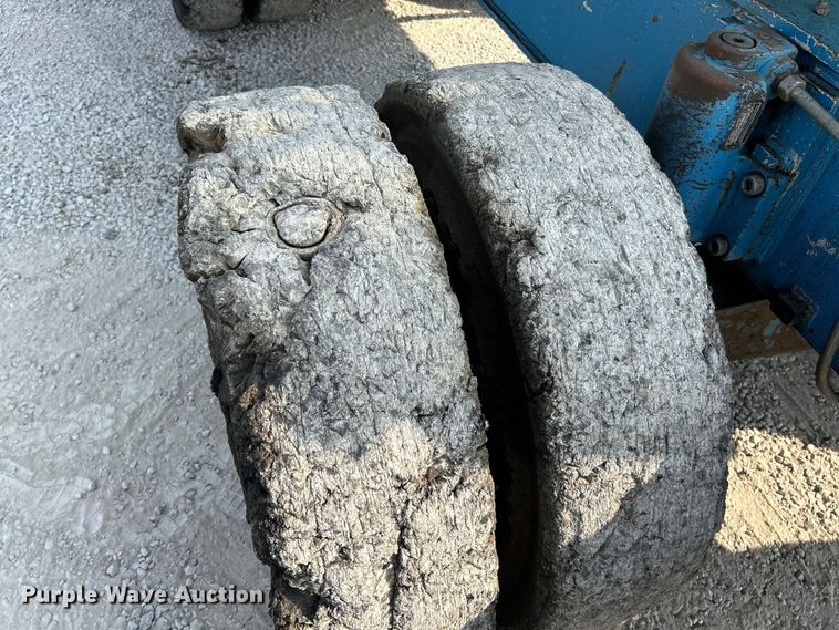 image for item NL9562 2002 Fuchs MHL331  material handler