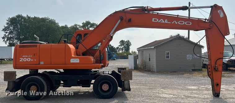 image for item NL9563 2003 Daewoo Solar 200 W-V  wheeled excavator