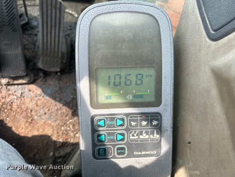 image for item NL9563 2003 Daewoo Solar 200 W-V  wheeled excavator