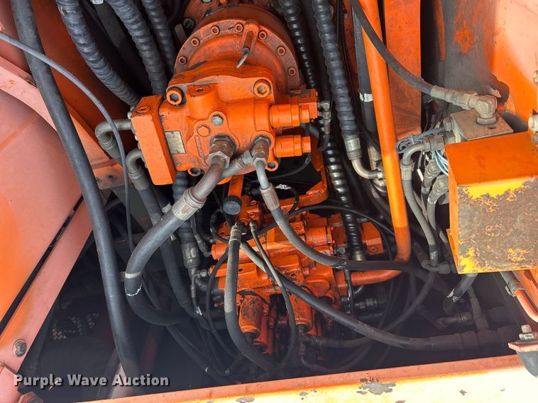 image for item NL9563 2003 Daewoo Solar 200 W-V  wheeled excavator