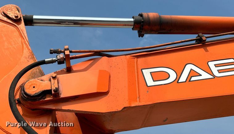 image for item NL9563 2003 Daewoo Solar 200 W-V  wheeled excavator