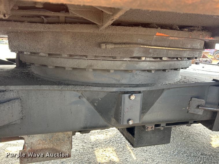 image for item NL9563 2003 Daewoo Solar 200 W-V  wheeled excavator