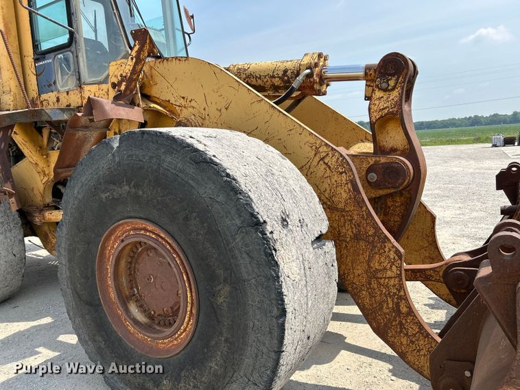 image for item NL9564 1990 Komatsu WA500-1  wheel loader