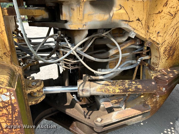 image for item NL9564 1990 Komatsu WA500-1  wheel loader